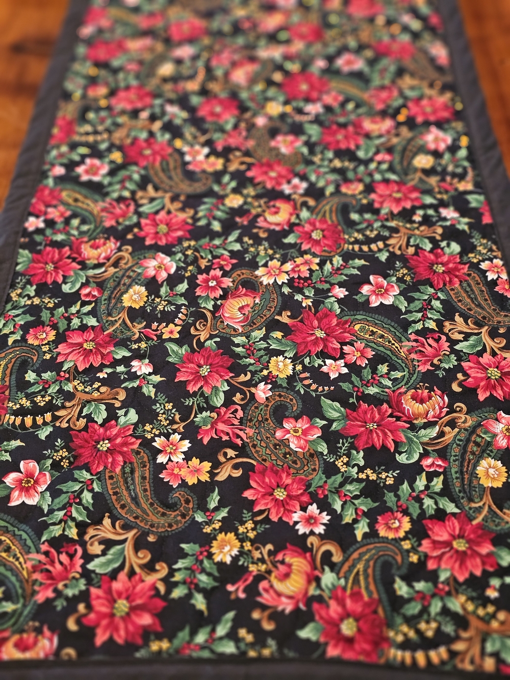 Festive Floral Paisley Table Runner in Black and Red